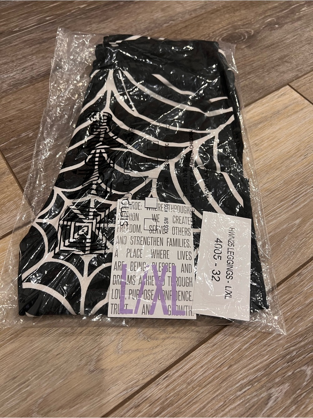 LuLaRoe Kid’s Halloween Leggings L/XL (2025 Capsule)